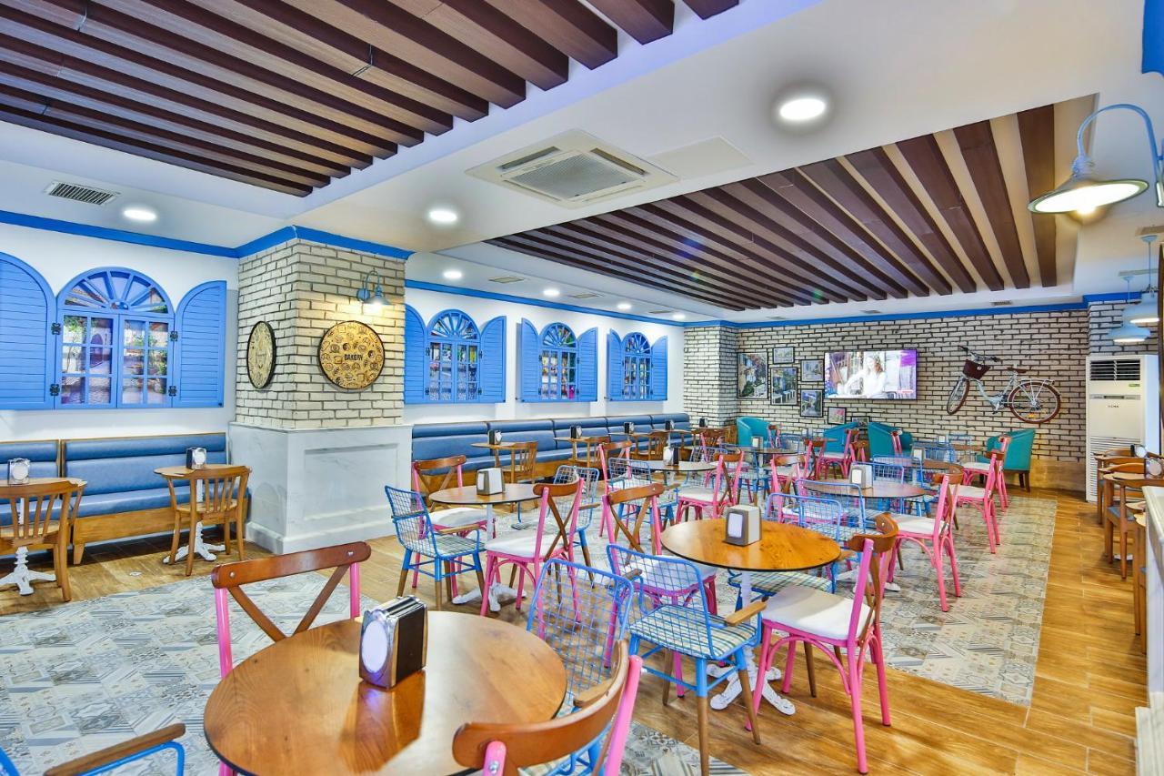 Crystal Admiral Resort Suites & Spa Kızılot Exterior foto