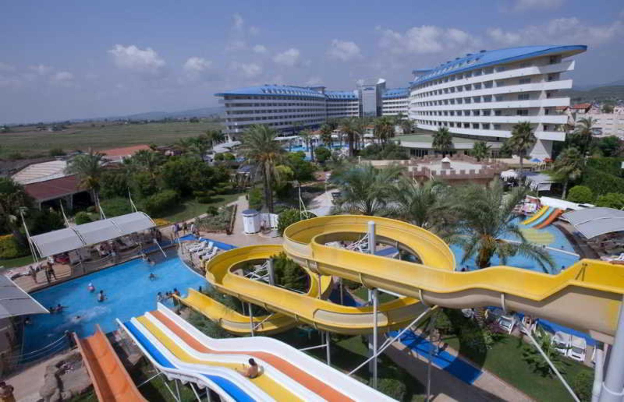 Crystal Admiral Resort Suites & Spa Kızılot Exterior foto